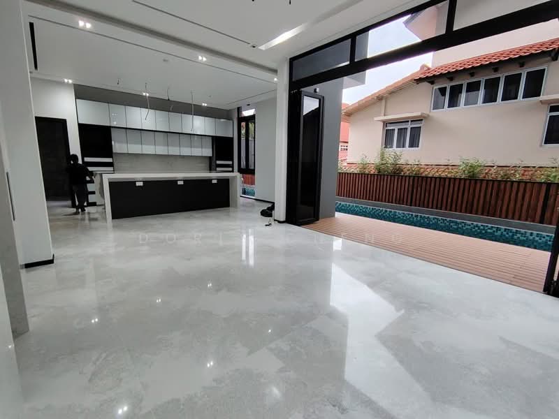 GOLDEN RISE ESTATE HUGE SEMI-DETACHED, , 8 Bedrooms, 9,300 sqft, Semi-Detached House For Sale, by Doris Cheng, 500138992 - PropertyGuru.com.sg