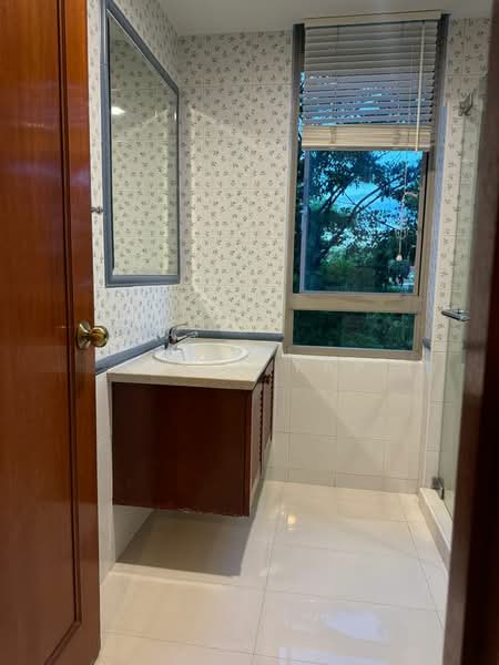 The Blossomvale, 900 Dunearn Road, 3 Bedrooms, 1,335 sqft, Condominium For Rent, by Alice Yap, 500138999 - Bathroom - PropertyGuru.com.sg