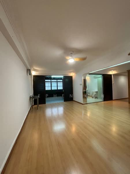 797 Woodlands Drive 72, 797 Woodlands Drive 72, 4 Bedrooms, 1,507 sqft, HDB Flat For Sale, by Stephen Koh, 500139031 - Living Room - PropertyGuru.com.sg