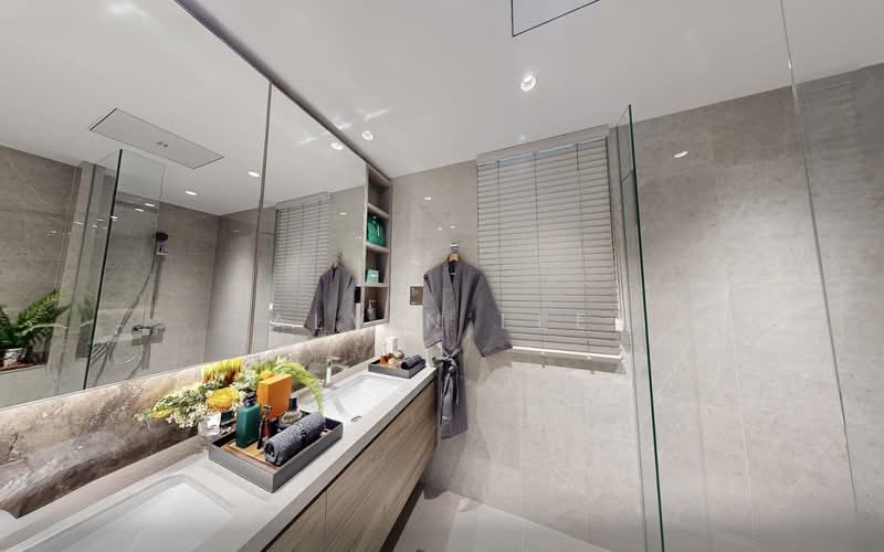 🏆RARE JEM🏆 UNDER-VALUE HUGE 5 BEDROOMS!, , 5 Bedrooms, 1,776 sqft, Condominium For Sale, by Alvin Lee, 500139041 - Bathroom - PropertyGuru.com.sg