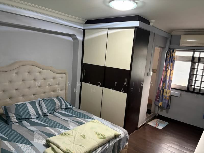 559 Pasir Ris Street 51, 559 Pasir Ris Street 51, 2 Bedrooms, 1,108 sqft, HDB Flat For Rent, by Mohamad Faizal Bin Hanafi, 500139042 - Bedroom - PropertyGuru.com.sg