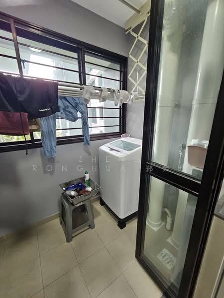 801A West Coast Crescent, 801A West Coast Crescent, Room Rental, 120 sqft, HDB Flat For Rent, by Zheng Ronghua 郑荣华, 500139047 - Balcony - PropertyGuru.com.sg