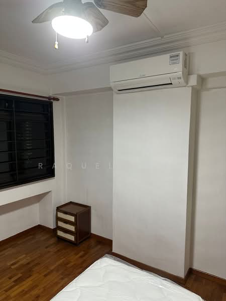 723 Tampines Street 72, 723 Tampines Street 72, Room Rental, 200 sqft, HDB Flat For Rent, by Raquel Fong, 500139048 - Bedroom - PropertyGuru.com.sg