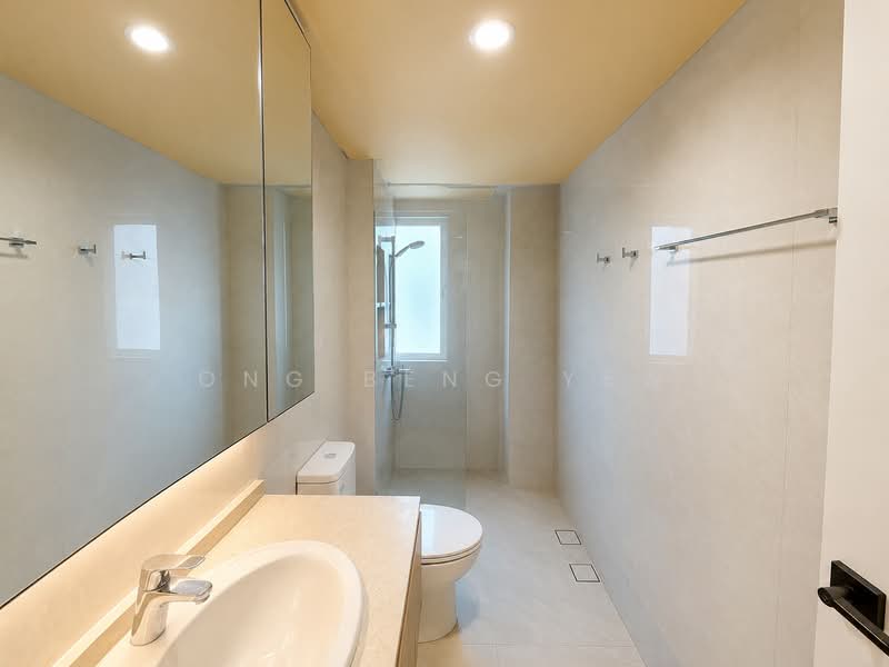 Faber Garden Condominium, 2 Angklong Lane, 4 Bedrooms, 2,723 sqft, Condominium For Rent, by Ong Beng Yew, 500139067 - Bathroom - PropertyGuru.com.sg
