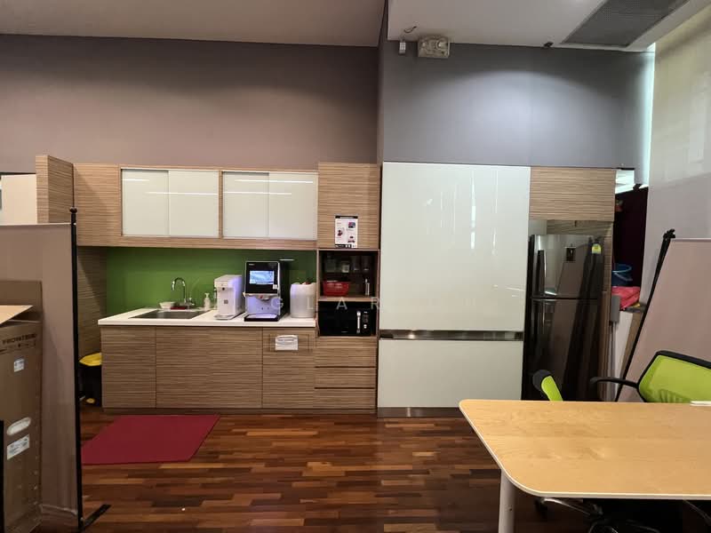 Paya Lebar 178, 178 Paya Lebar Road, 2,067 sqft, Light Industrial (B1) For Rent, by Ziglar Oh, 500139078 - Kitchen - CommercialGuru.com.sg