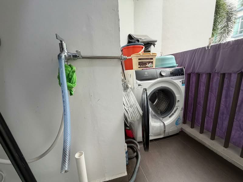 The Mint Residences, 180 Joo Chiat Terrace, 2 Bedrooms, 990 sqft, Condominium For Sale, by May Li, 500139080 - Balcony - PropertyGuru.com.sg