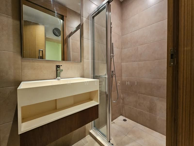 Pool Living Cluster House, , 4 Bedrooms, 3,046 sqft, Cluster House For Sale, by Lim Wei Zhi, 500139081 - Bathroom - PropertyGuru.com.sg