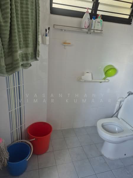 146 Jalan Bukit Merah, 146 Jalan Bukit Merah, Room Rental, 129 sqft, HDB Flat For Rent, by VASANTHANY VIMAR KUMAAR, 500139102 - Bathroom - PropertyGuru.com.sg
