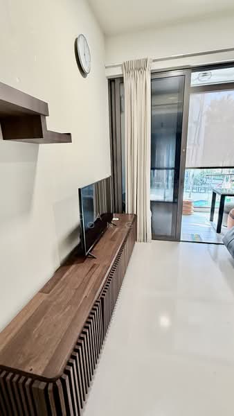 The Inflora, 51 Flora Drive, 1 Bedroom, 463 sqft, Condominium For Rent, by Calin Chong 张雪冰, 500139106 - PropertyGuru.com.sg