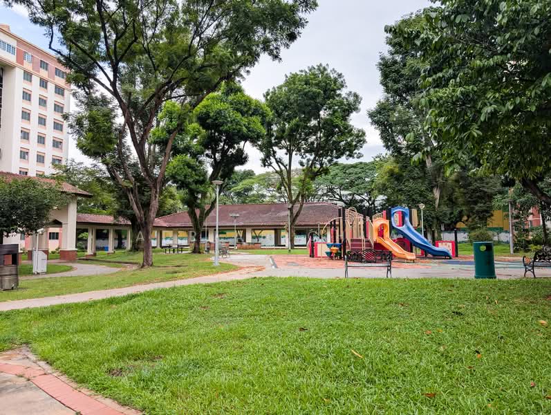 498M Tampines Street 45, 498M Tampines Street 45, 4 Bedrooms, 1,538 sqft, HDB Flat For Sale, by Adrian Chua, 500139130 - Exterior - PropertyGuru.com.sg