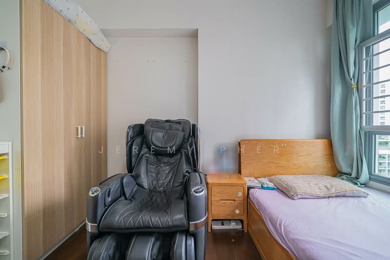 684D Edgedale Plains, 684D Edgedale Plains, 3 Bedrooms, 1,001 sqft, HDB Flat For Sale, by Jeremy Pher, 500139135 - Bedroom - PropertyGuru.com.sg
