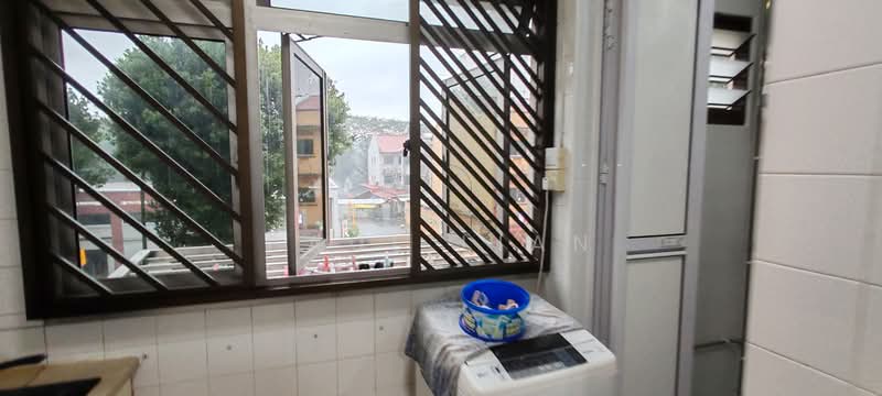 113 Lorong 3 Geylang, 113 Lorong 3 Geylang, 3 Bedrooms, 1,119 sqft, HDB Flat For Sale, by Paul Lian, 500139170 - View - PropertyGuru.com.sg