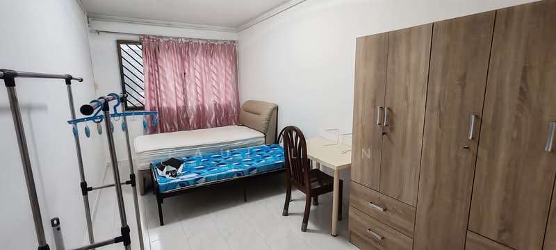 113 Lorong 3 Geylang, 113 Lorong 3 Geylang, 3 Bedrooms, 1,119 sqft, HDB Flat For Sale, by Paul Lian, 500139170 - Bedroom - PropertyGuru.com.sg