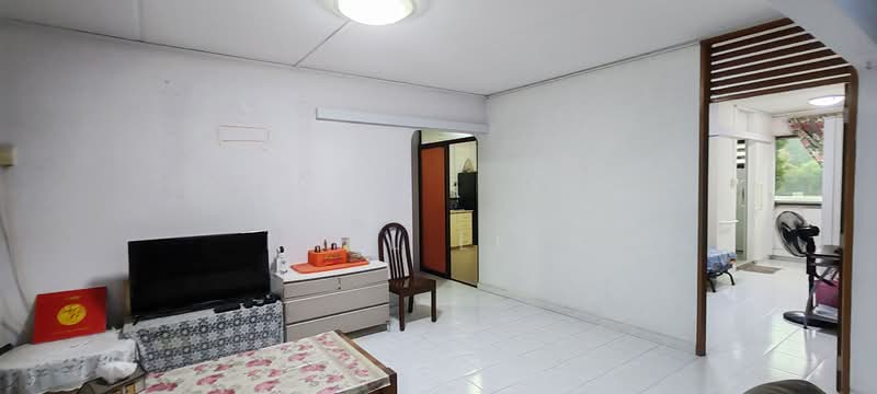 113 Lorong 3 Geylang, 113 Lorong 3 Geylang, 3 Bedrooms, 1,119 sqft, HDB Flat For Sale, by Paul Lian, 500139170 - Living Room - PropertyGuru.com.sg