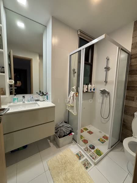 Varsity Park Condominium, 34 West Coast Road, 3 Bedrooms, 1,615 sqft, Condominium For Sale, by David Soh, 500139187 - Bathroom - PropertyGuru.com.sg