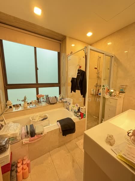 Varsity Park Condominium, 34 West Coast Road, 3 Bedrooms, 1,615 sqft, Condominium For Sale, by David Soh, 500139187 - Bathroom - PropertyGuru.com.sg