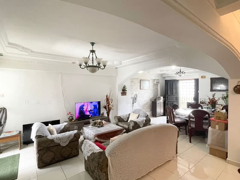 683C Woodlands Drive 62, 683C Woodlands Drive 62, 3 Bedrooms, 1,291 sqft, HDB Flat For Sale, by Hasnah Hassan Goh, 500139201 - Living Room - PropertyGuru.com.sg