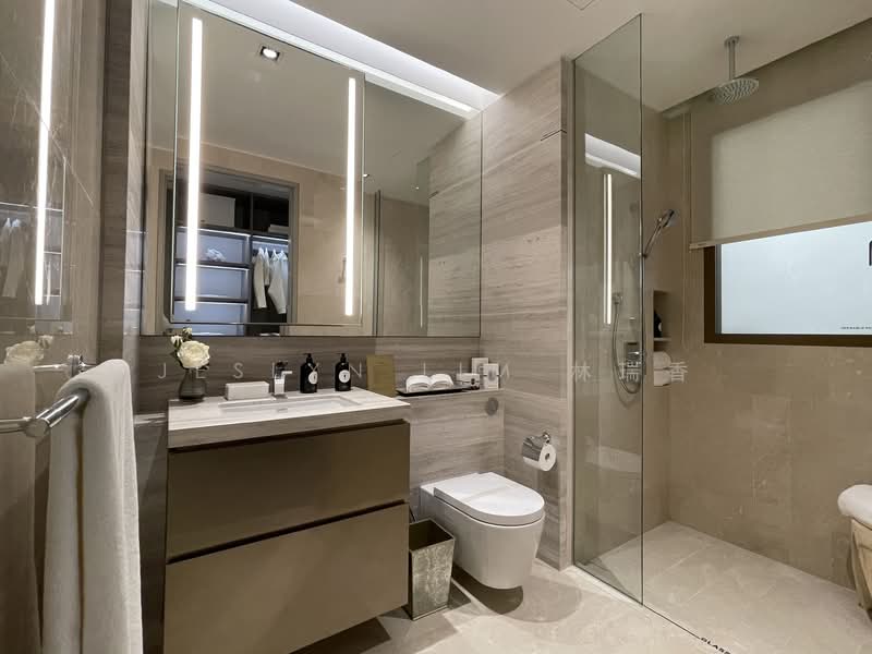 Klimt Cairnhill, 71 Cairnhill Road, 2 Bedrooms, 893 sqft, Condominium For Sale, by Jeslyn Lim 林瑞香, 500139208 - Bathroom - PropertyGuru.com.sg