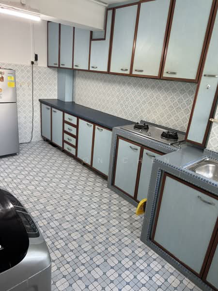 2 Holland Avenue, 2 Holland Avenue, 2 Bedrooms, 635 sqft, HDB Flat For Rent, by Jason Chen, 500139235 - Kitchen - PropertyGuru.com.sg