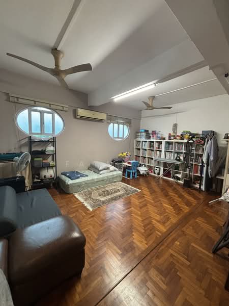 Loyang Villas, 159 Loyang Rise, 5 Bedrooms, 3,000 sqft, Terraced House For Sale, by Fathmah Cantik, 500139248 - Interior - PropertyGuru.com.sg