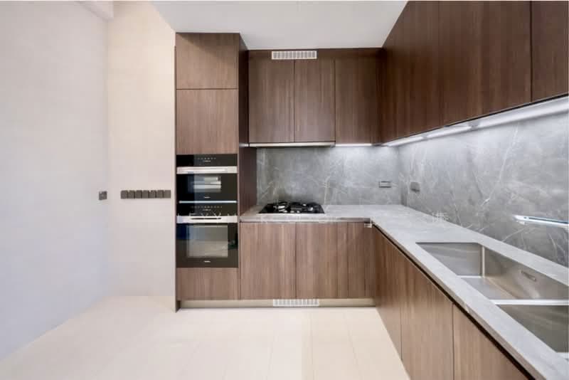 Klimt Cairnhill, 71 Cairnhill Road, 4 Bedrooms, 2,056 sqft, Condominium For Sale, by Jeslyn Lim 林瑞香, 500139253 - Kitchen - PropertyGuru.com.sg