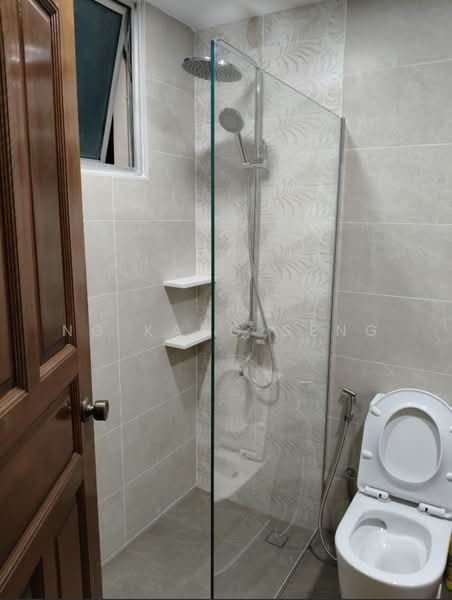 Avila Gardens, 11 Flora Road, Room Rental, 150 sqft, Condominium For Rent, by Ng Kang Seng, 500139260 - Bathroom - PropertyGuru.com.sg