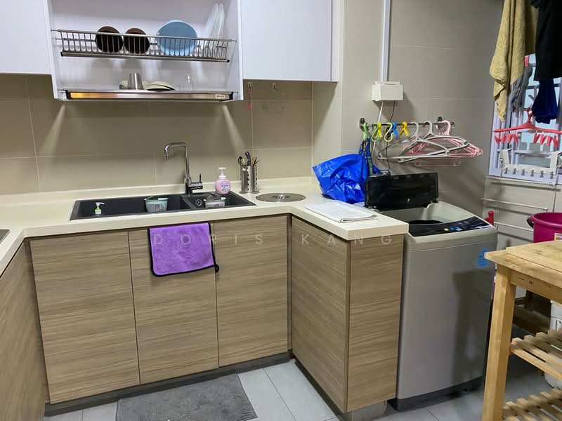 224 Lorong 8 Toa Payoh, 224 Lorong 8 Toa Payoh, Room Rental, 120 sqft, HDB Flat For Rent, by Doris Kang, 500139271 - Kitchen - PropertyGuru.com.sg