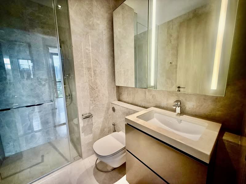 Klimt Cairnhill, 71 Cairnhill Road, 2 Bedrooms, 893 sqft, Condominium For Sale, by Jeslyn Lim 林瑞香, 500139273 - Bathroom - PropertyGuru.com.sg