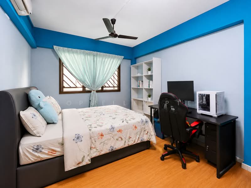 868 Yishun Street 81, 868 Yishun Street 81, 3 Bedrooms, 904 sqft, HDB Flat For Sale, by Gina Tow, 500139283 - Bedroom - PropertyGuru.com.sg