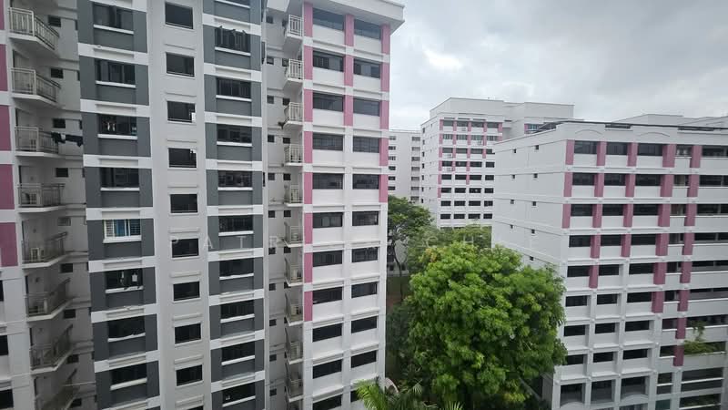 944 Hougang Street 92, 944 Hougang Street 92, 3 Bedrooms, 1,291 sqft, HDB Flat For Sale, by Patrick Chee, 500139293 - Exterior - PropertyGuru.com.sg