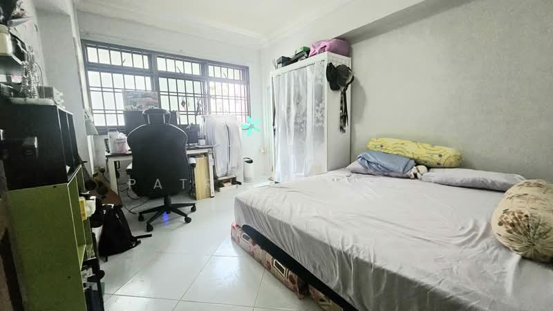 944 Hougang Street 92, 944 Hougang Street 92, 3 Bedrooms, 1,291 sqft, HDB Flat For Sale, by Patrick Chee, 500139293 - Bedroom - PropertyGuru.com.sg