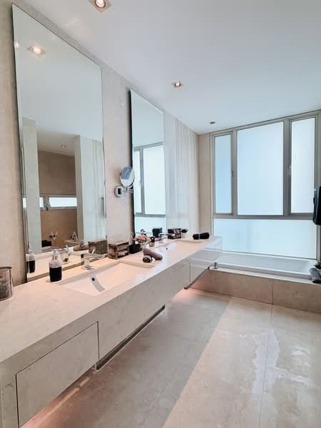 Scotts Highpark, 45 Scotts Road, 4 Bedrooms, 3,466 sqft, Condominium For Sale, by Valerie Ling, 500139305 - Bathroom - PropertyGuru.com.sg