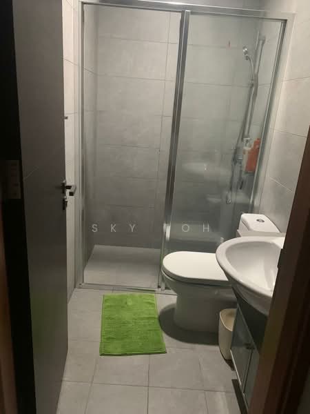 The Nexus, 951 Bukit Timah Road, 2 Bedrooms, 947 sqft, Condominium For Rent, by Sky Toh, 500139307 - Bathroom - PropertyGuru.com.sg