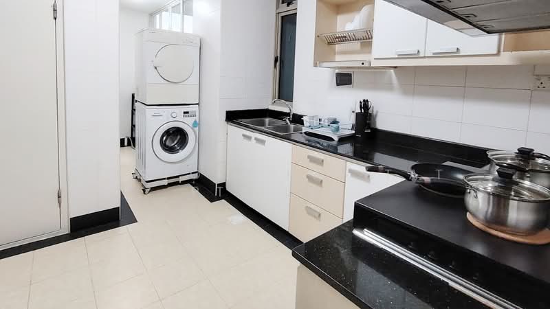 The Springs, 3 Moulmein Rise, Room Rental, 100 sqft, Apartment For Rent, by Bespoke Habitat Pte Ltd, 500139323 - 19-02 Kitchen - PropertyGuru.com.sg