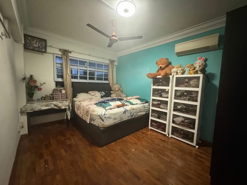 109 Potong Pasir Avenue 1, 109 Potong Pasir Avenue 1, 2 Bedrooms, 797 sqft, HDB Flat For Sale, by Babu A, 500139329 - Bedroom - PropertyGuru.com.sg