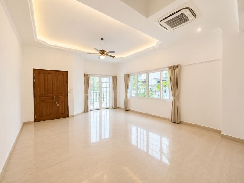 D15 Semi-D, 2.5 Storey @ Katong / Siglap / Dunman / Goodman Estate, Goodman Road, Wilkinson Road, Branksome Road, 8 Bedrooms, 4,387 sqft, Semi-Detached House For Sale, by Vernetta Tan, 500139338 - Living Room - PropertyGuru.com.sg