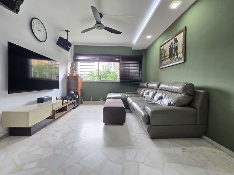 503 Bishan Street 11, 503 Bishan Street 11, 3 Bedrooms, 1,216 sqft, HDB Flat For Sale, by Adrian Chua, 500139343 - Living Room - PropertyGuru.com.sg