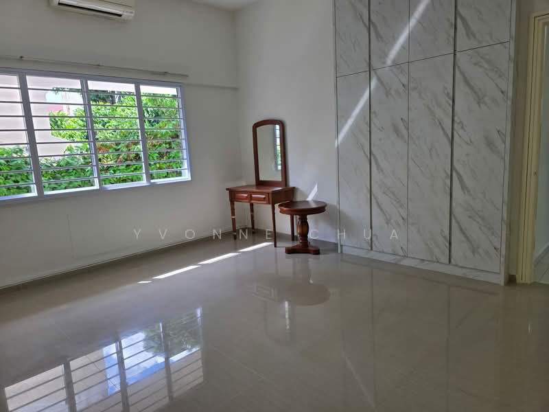 Pasir Panjang Court, 25 Pasir Panjang Close, 3 Bedrooms, 1,334 sqft, Apartment For Rent, by Yvonne Chua, 500139347 - Bedroom - PropertyGuru.com.sg