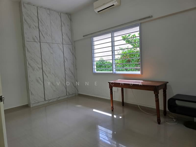 Pasir Panjang Court, 25 Pasir Panjang Close, 3 Bedrooms, 1,334 sqft, Apartment For Rent, by Yvonne Chua, 500139347 - Bedroom - PropertyGuru.com.sg