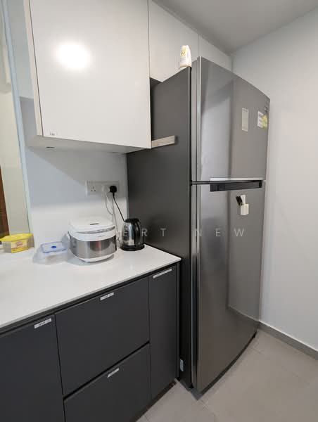 The Brownstone, 158 Canberra Drive, Room Rental, 180 sqft, Executive Condominium For Rent, by Albert New, 500139349 - Kitchen - PropertyGuru.com.sg