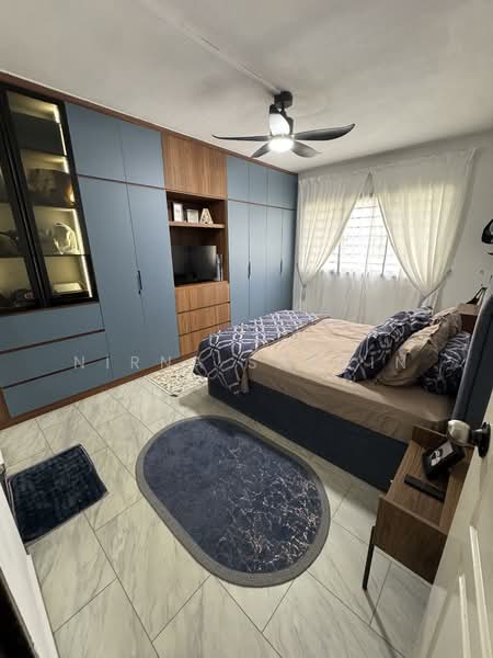 910 Jurong West Street 91, 910 Jurong West Street 91, 3 Bedrooms, 1,518 sqft, HDB Flat For Sale, by Nirna Sarnin, 500139373 - Master Bedroom - PropertyGuru.com.sg