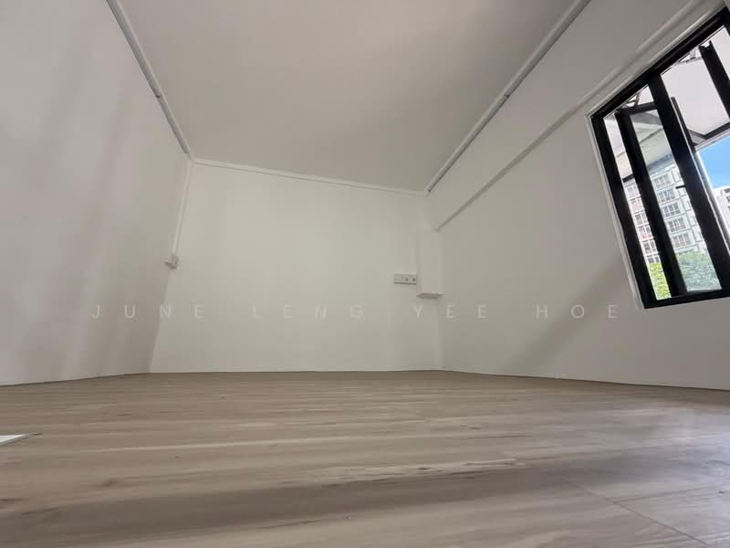 Hoot Kiam Mansion, 25 Hoot Kiam Road, Studio, 250 sqft, Walk-up Apartment For Rent, by June Leng Yee Hoe, 500139397 - Interior - PropertyGuru.com.sg