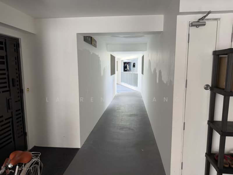 227C Bartley Walk, 227C Bartley Walk, Room Rental, 150 sqft, HDB Flat For Rent, by Lawrence Tang, 500139398 - Corridor - PropertyGuru.com.sg