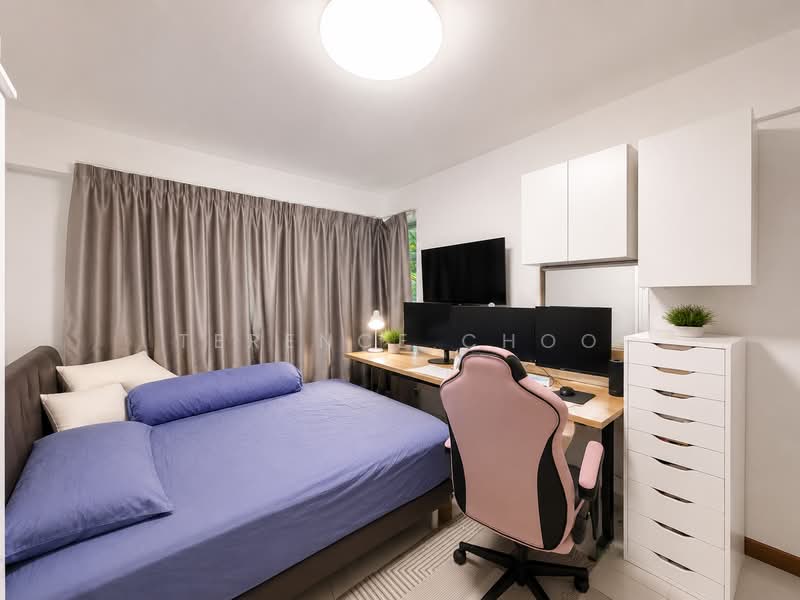 471B Upper Serangoon Crescent, 471B Upper Serangoon Crescent, 3 Bedrooms, 990 sqft, HDB Flat For Sale, by Terence Choo, 500139405 - Master Bedroom - PropertyGuru.com.sg