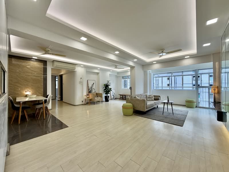 171 Lorong 1 Toa Payoh, 171 Lorong 1 Toa Payoh, 3 Bedrooms, 1,335 sqft, HDB Flat For Sale, by C K Ow Yong, 500139431 - Living Room - PropertyGuru.com.sg