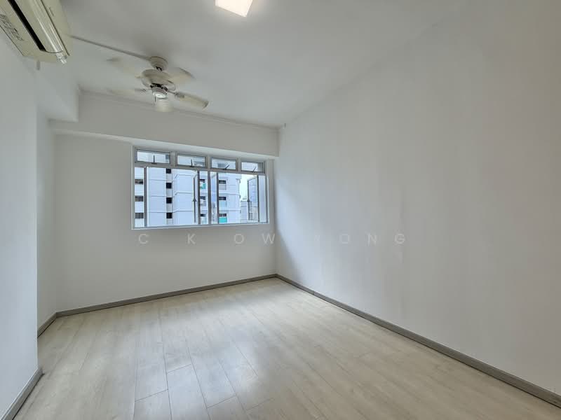 171 Lorong 1 Toa Payoh, 171 Lorong 1 Toa Payoh, 3 Bedrooms, 1,335 sqft, HDB Flat For Sale, by C K Ow Yong, 500139431 - Interior - PropertyGuru.com.sg