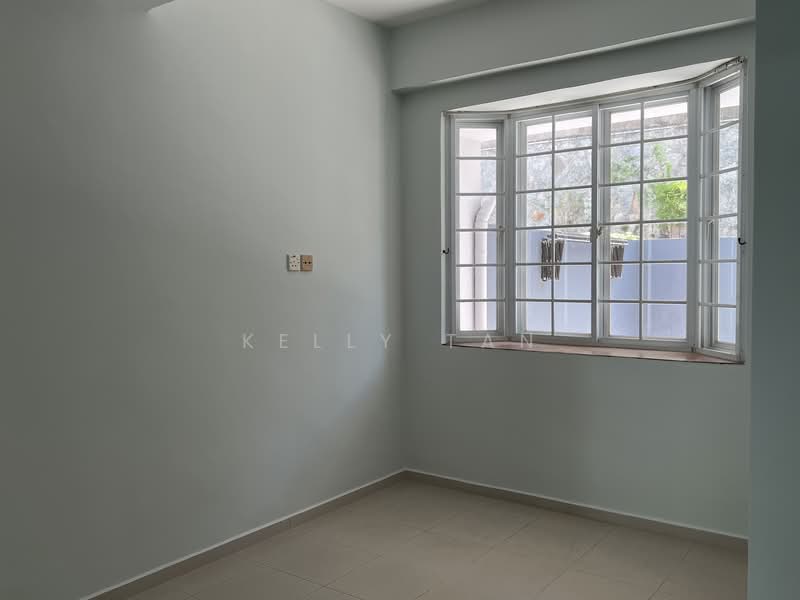Terrace house within mins walk to MRT, , 5 Bedrooms, 4,500 sqft, Terraced House For Rent, by Kelly Tan, 500139432 - Interior - PropertyGuru.com.sg