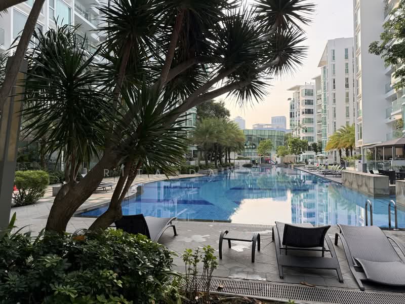 Parc Emily, 15 Mount Emily Road, 2 Bedrooms, 904 sqft, Condominium For Rent, by Rita Danani, 500139435 - Exterior - PropertyGuru.com.sg