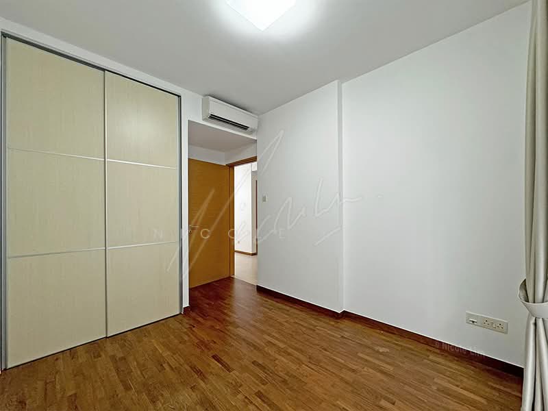 The Lakeshore, 31 Jurong West Street 41, 3 Bedrooms, 1,119 sqft, Condominium For Rent, by Nicole Lim, 500139455 - Bedroom 2 - PropertyGuru.com.sg