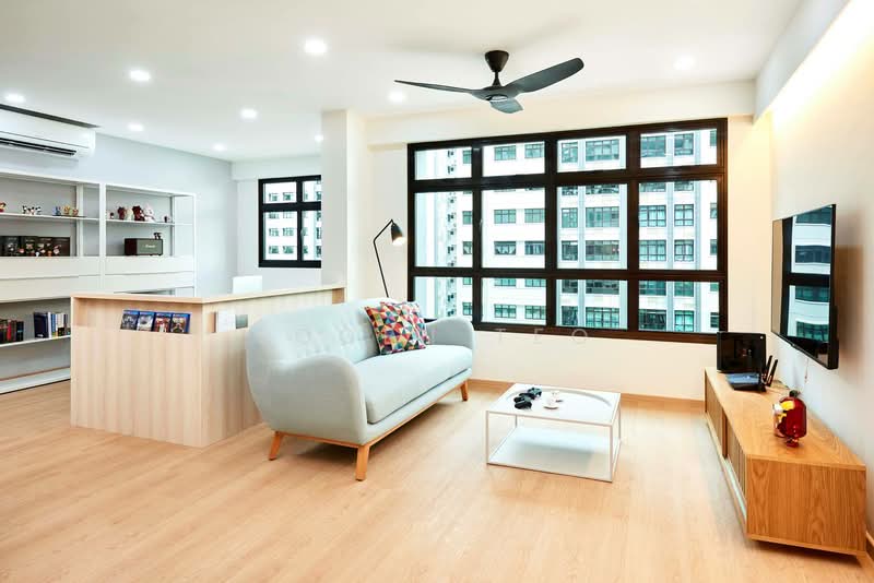 818C Choa Chu Kang Avenue 1, 818C Choa Chu Kang Avenue 1, 3 Bedrooms, 990 sqft, HDB Flat For Sale, by Logen Teo, 500139464 - Living Room - PropertyGuru.com.sg